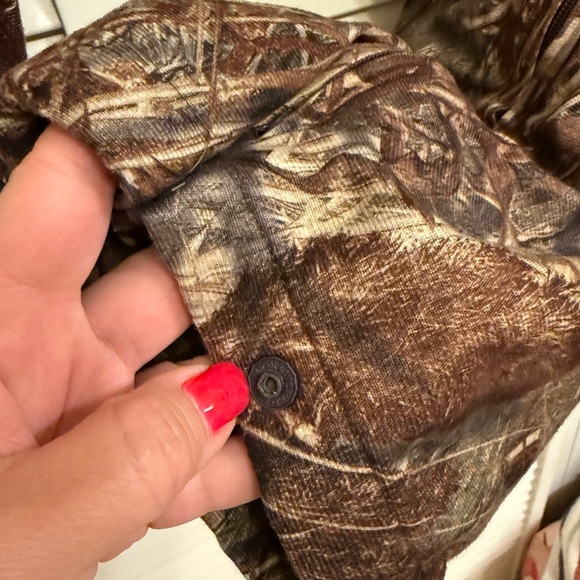 Gamehide Mossy Oak Men’s XL insulated Lined Camo pants - Picture 4 of 14